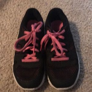 Girls Nike size 13